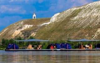 корпоративное мероприятие на плотах